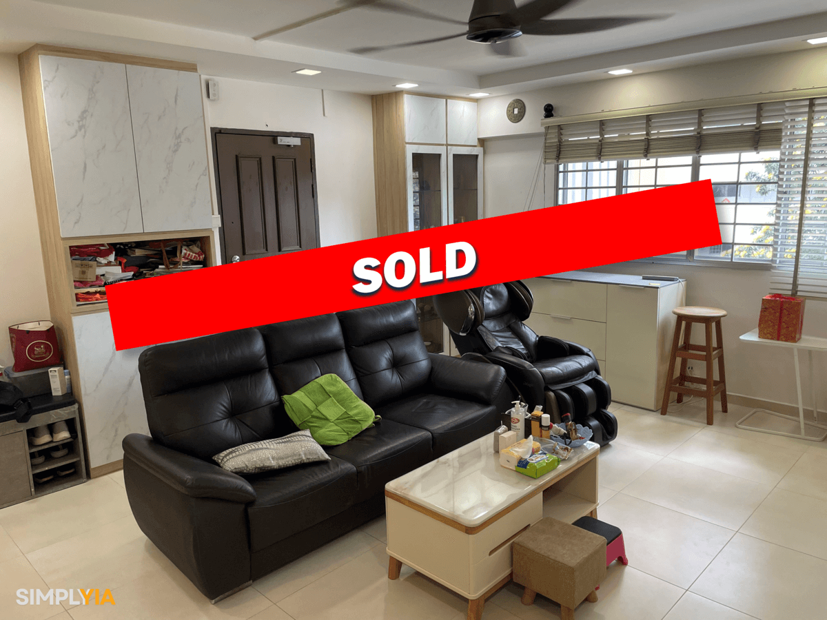 Blk 241 Hougang St 22 #03-XX